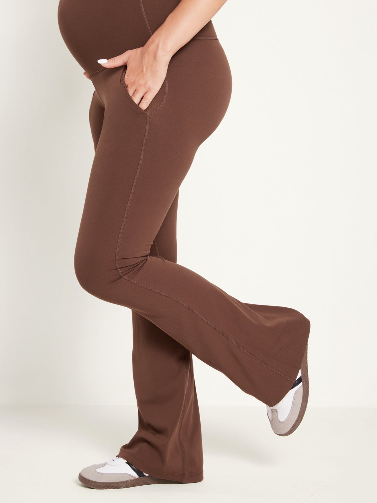 Maternity Flare Leggings With Pockets